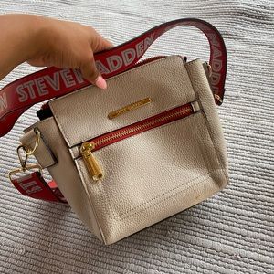 Steve Madden Shoulder Bag